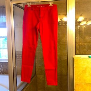 Red mid-rise pixie pants